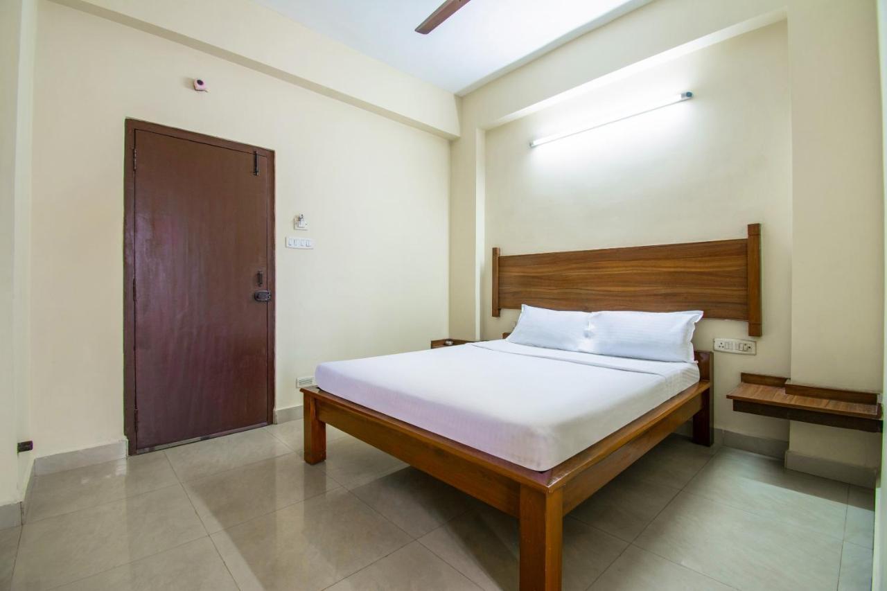 Hotel O Ssg Residency Визакхапатнам Екстериор снимка
