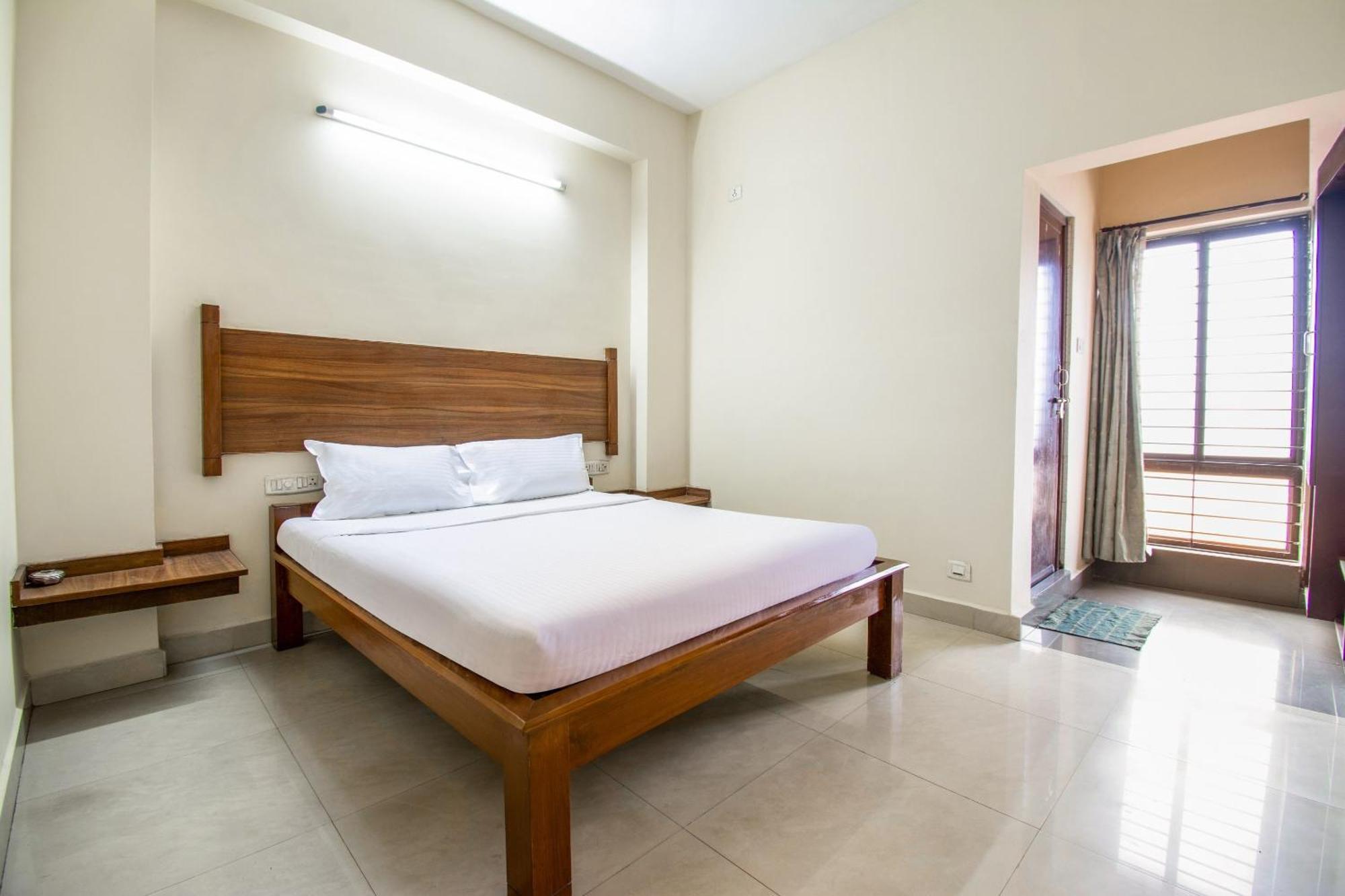 Hotel O Ssg Residency Визакхапатнам Екстериор снимка